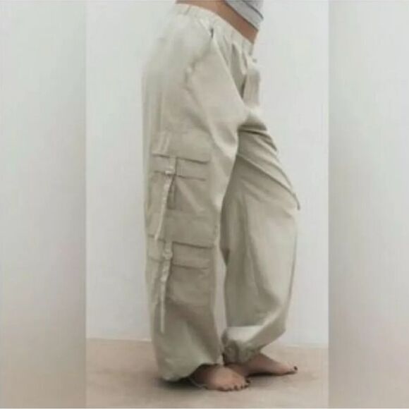 ZARA Beige Nylon Wide Leg Parachute Trousers Cargo Pants Size Large - Picture 6 of 14